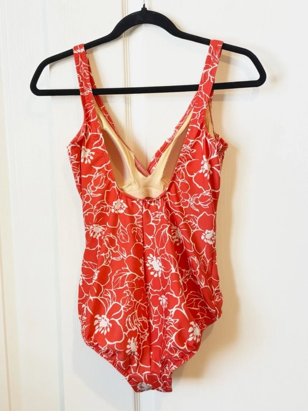 Miraclesuit Swimsuit Coral Floral Surplice V Neck Ruched One Piece Size 10